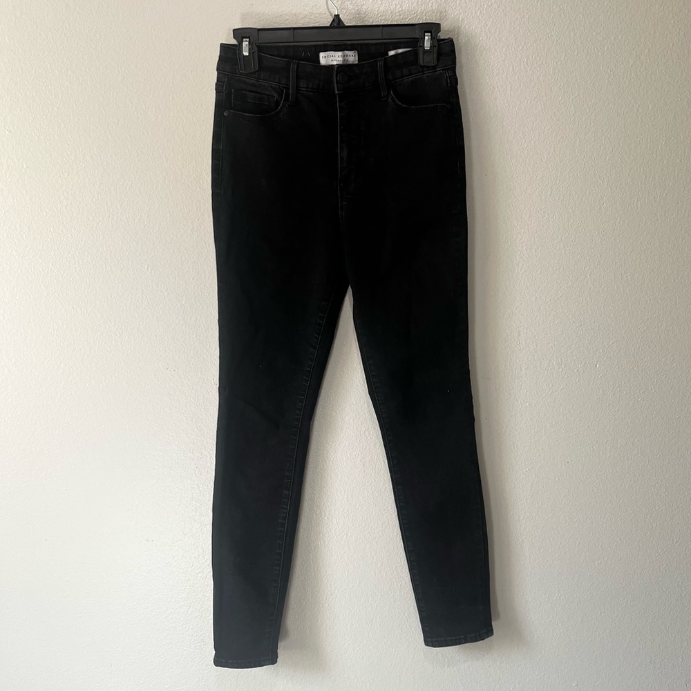 SOCIAL STANDARD BY SANCUTUARY- Black Denim High rise Skinny Jeans Size 6/28